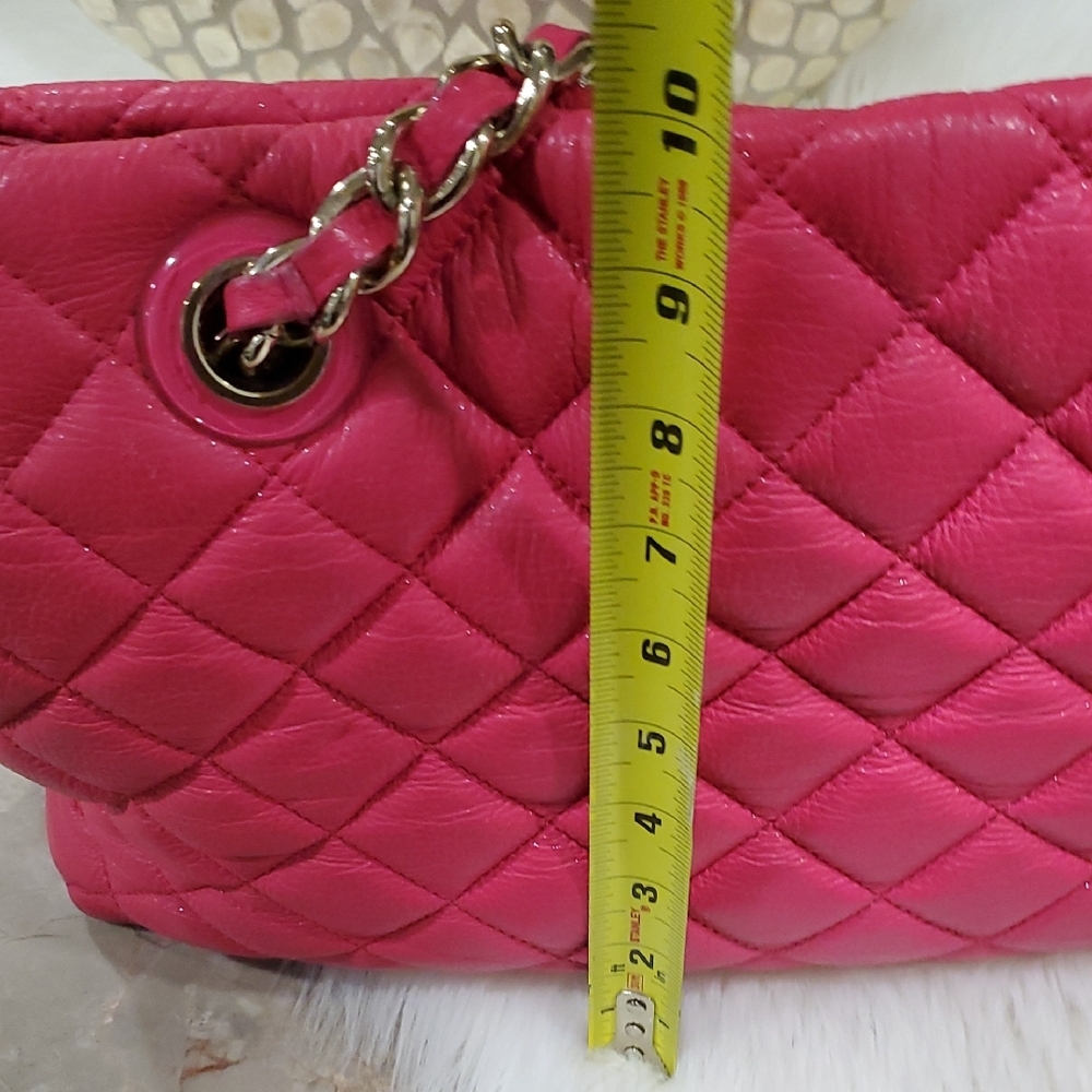 Kate Spade Emerson  Pink Quilted Barbiecore Shoulder Bag with Gold Chain - Picture 6 of 16